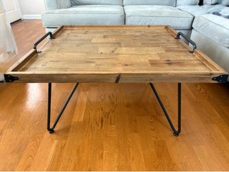 Wood/metal Coffee Table