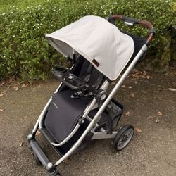 Uppababy Cruz v2 Stroller W/ Snack Tray And Parent Organizer 