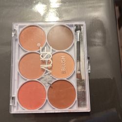 Makeup 