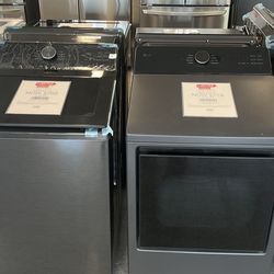 LG WASHER AND DRYER SET