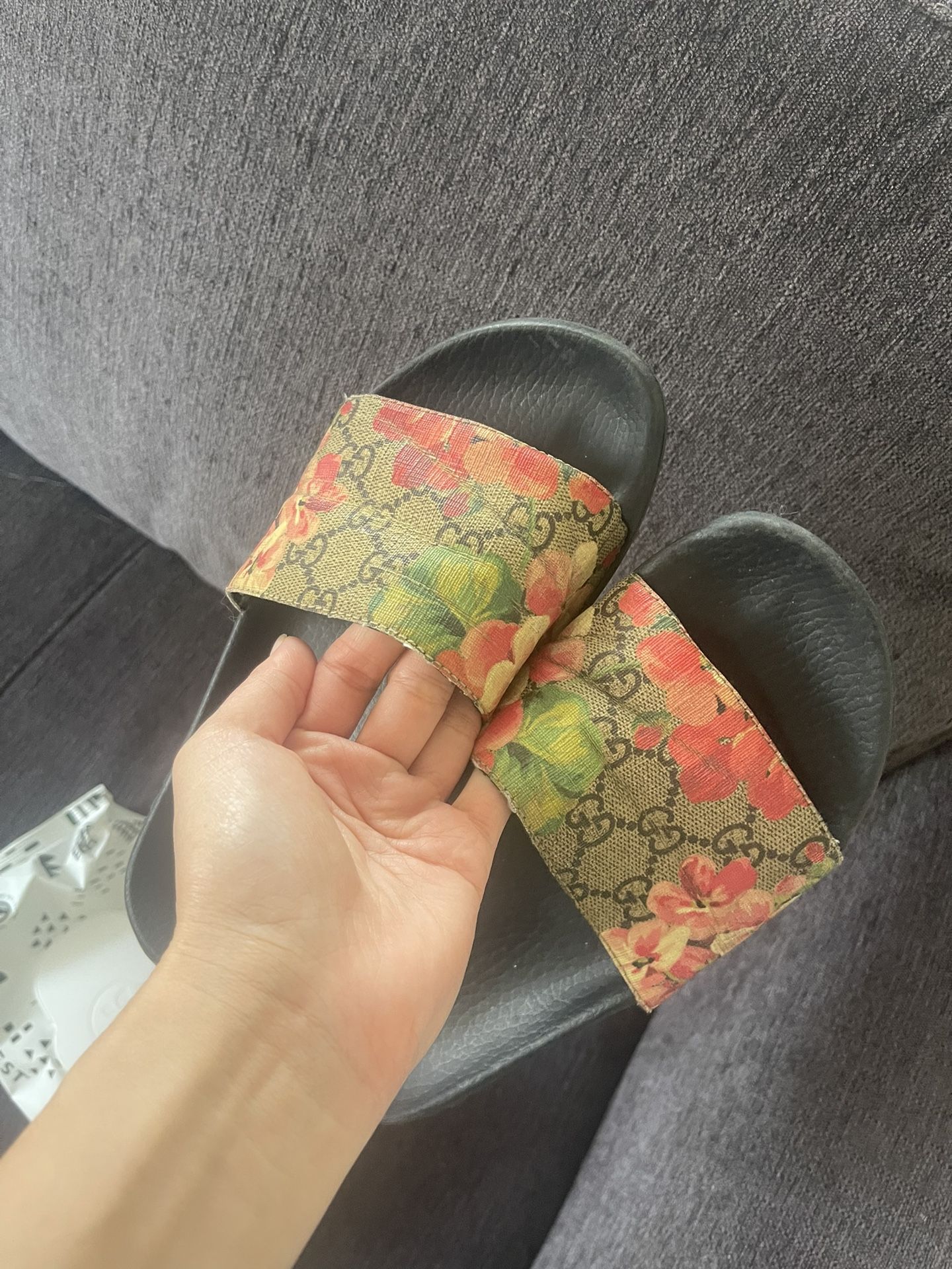 Gucci women Slides