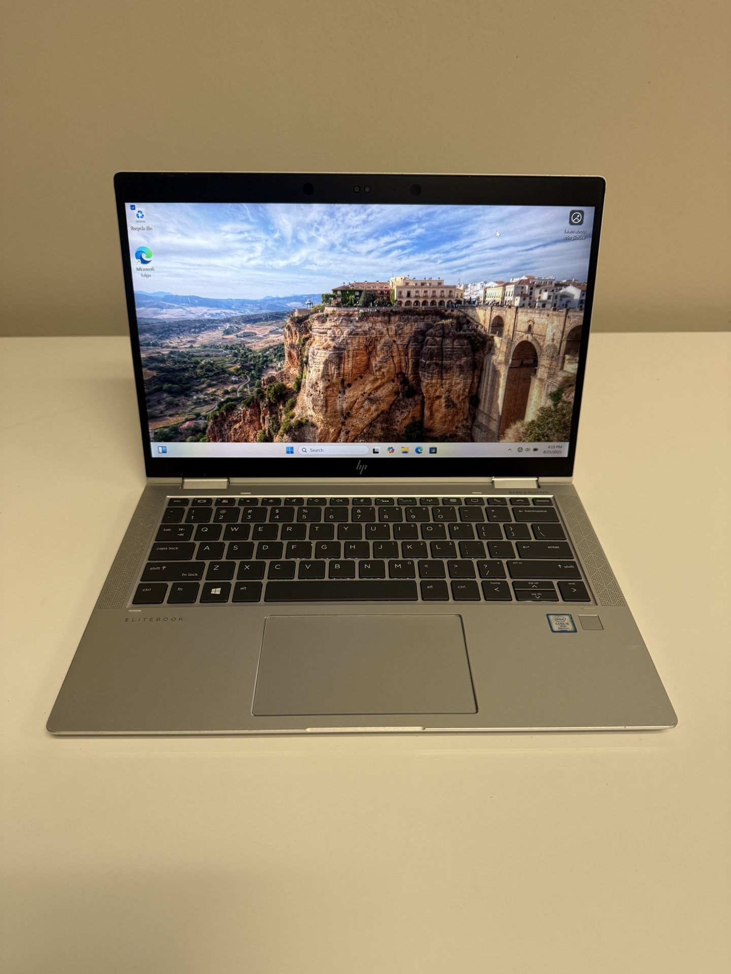 HP EliteBook x(contact info removed) G3 13” 2IN1 Touch Screen Laptop 1.7ghz Quad Core i5-8250U 16gb RAM 512gb SSD Windows 11 Pro