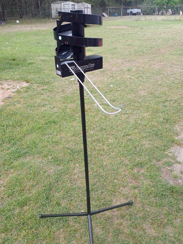 Heater Big League Pro Drop Toss Machine