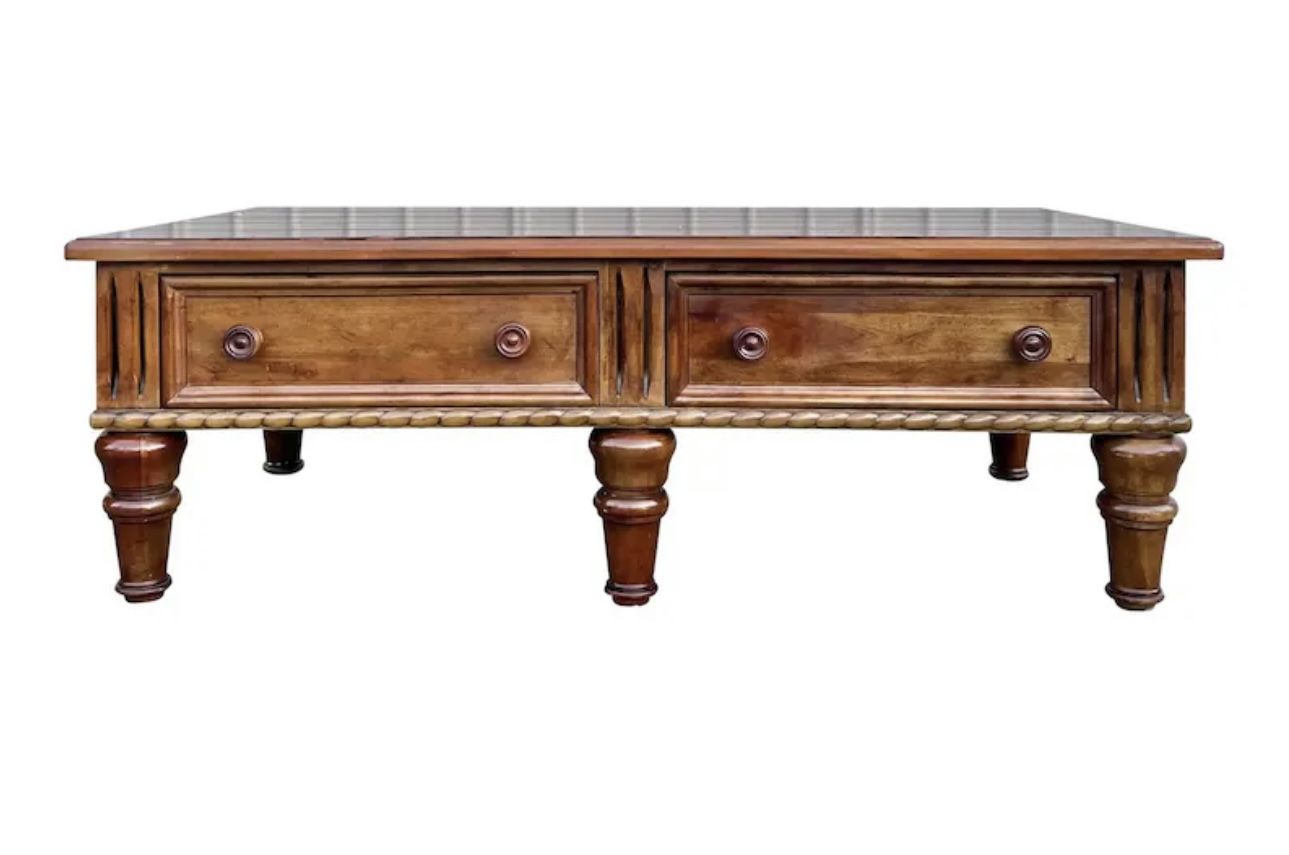 Coffe Table Thomasville Ernest Emingway