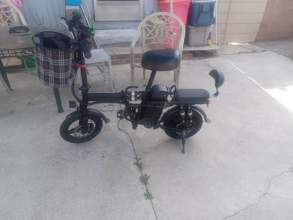 Electric Bike for Adults, 750W/1000W Peak Motor with Max 45/60Miles PAS Range & 28/32MPH EBike, 16" Folding Electric Bicycles with 720/960Wh Removable