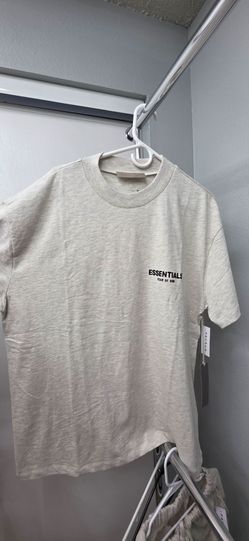 Essentials T-Shirt light Oatmeal size M