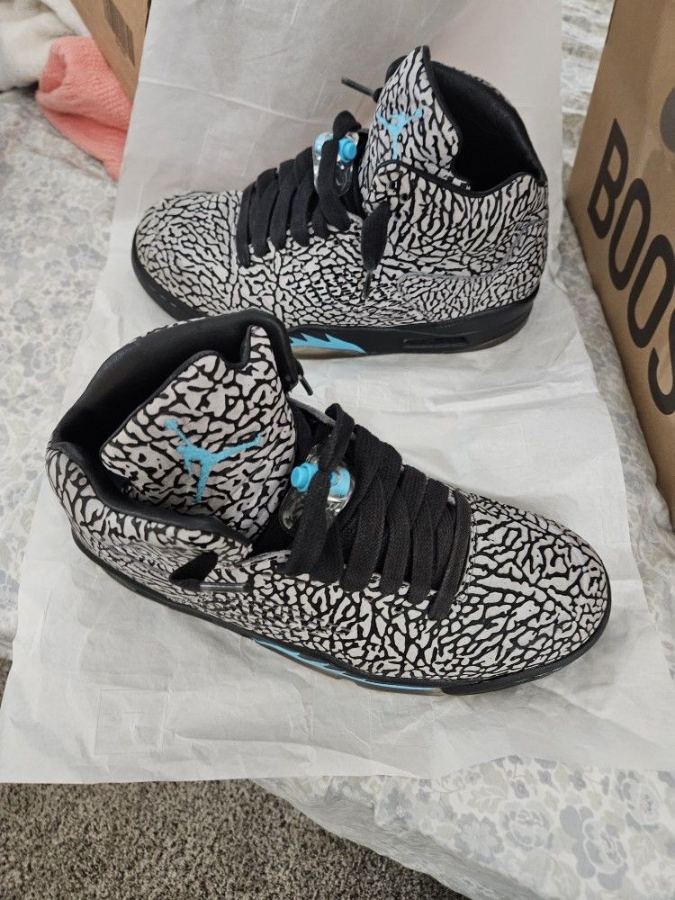 Size 8 Jordan 3 Lab 5 Elephant Print