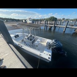 Wellcraft 1987 ( Open Fish Boat ) 18ft