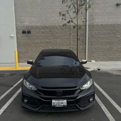 Honda Civic Hatchback 2018 Black