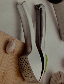 Princess House Culinario Garlic Press