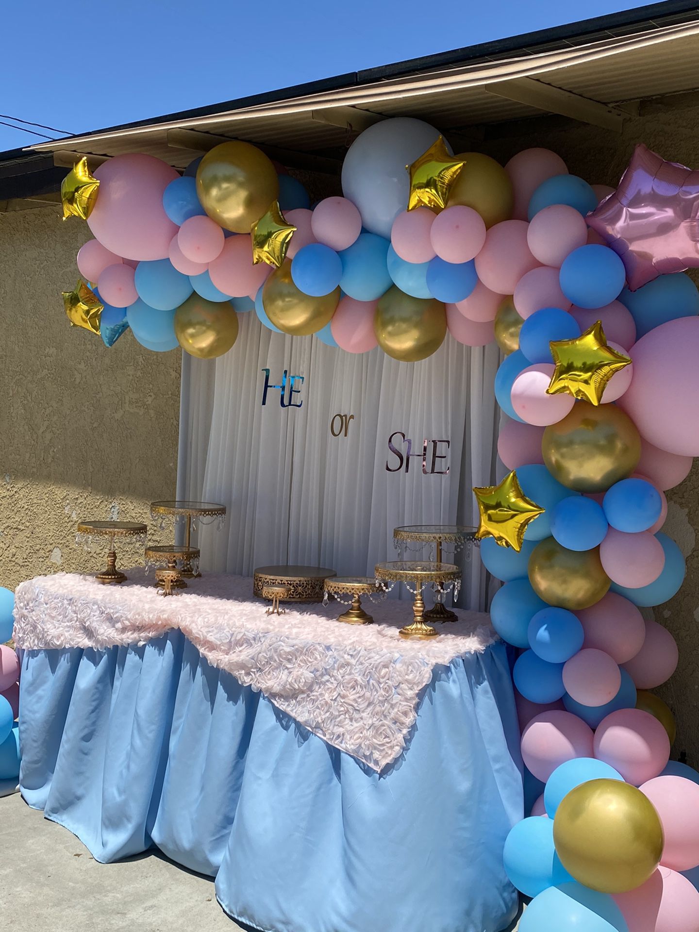 Gender reveal party decor, gender reveal , party decorations, babyshowerdecorations, balloons garland decor, balloons garland