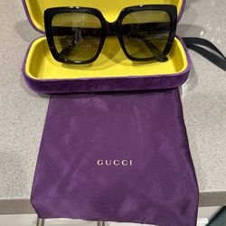 Authentic GUCCI Sunglasses 🕶️ 