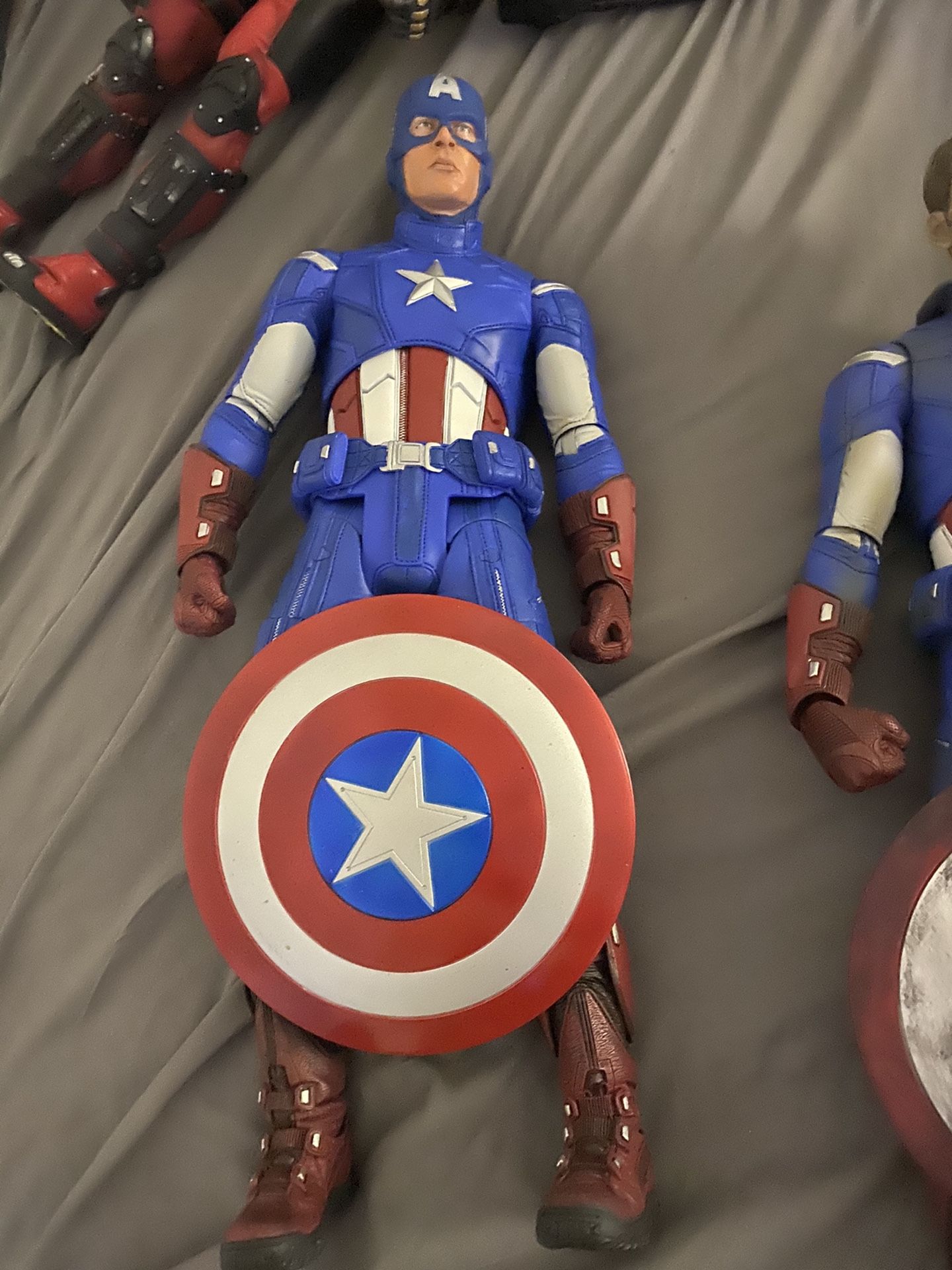Neca captain America 1/4