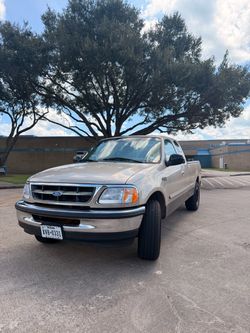 1997 Ford F-150 Extended Cab XLT