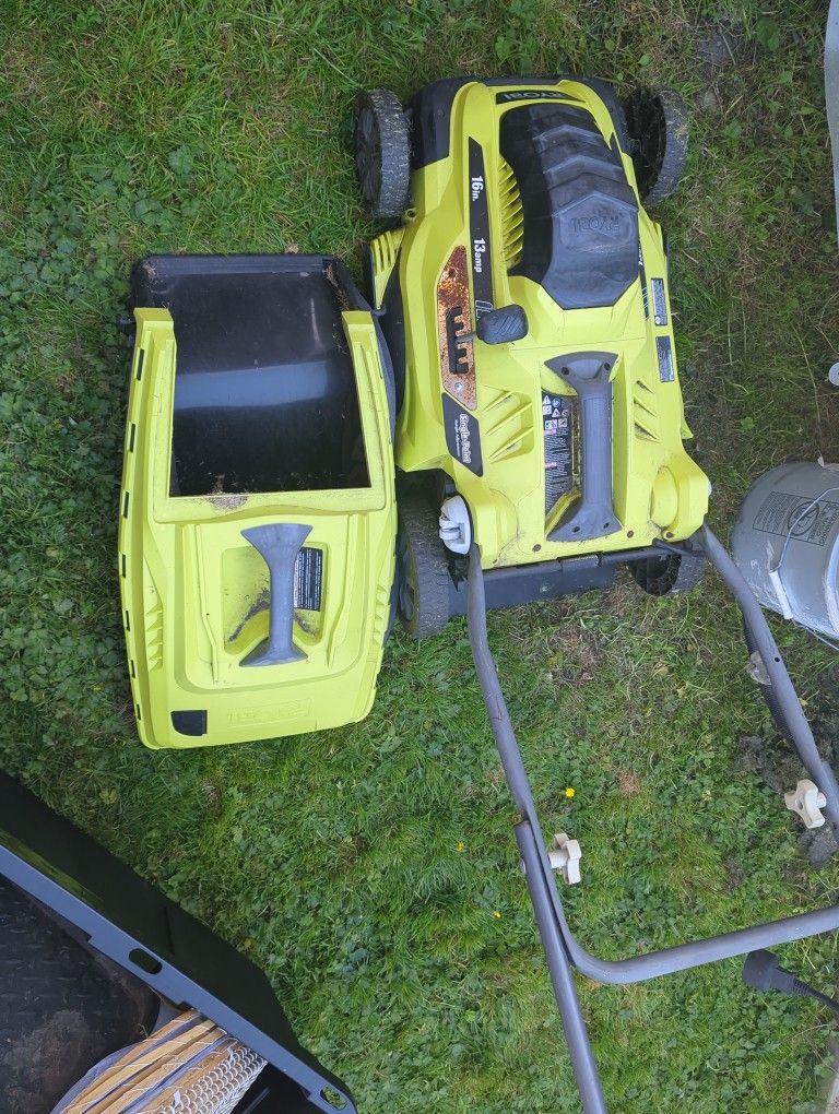 Ryobi Electric Lawn Mower