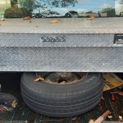 Chevy Tool Box