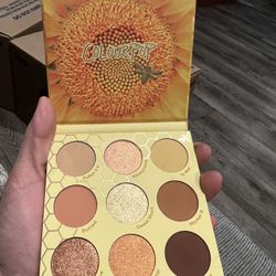Eyeshadow  & Lipstic