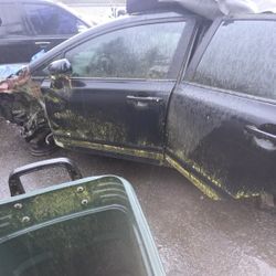 2002 BMW 325 i parting out Parts