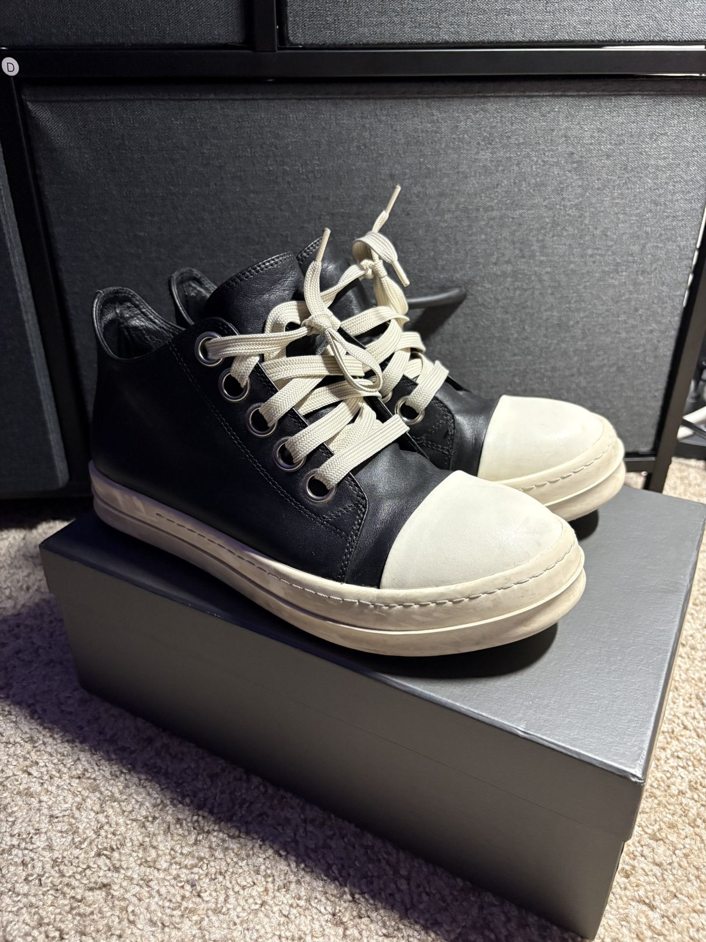 Rick Owen Leather Low Tops (black) Size:41/8