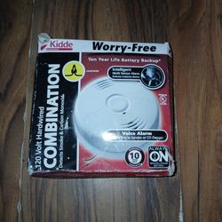 Brand New Kidde 120 Volt Hard Wired Combination Smoke Detector And Carbon Monoxide Detector $25 With 10-year Life Battery Backup