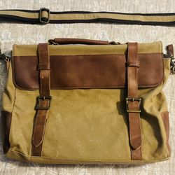 Leather Messenger Bag 