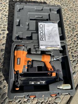 RIGID Straight Finish Nailer In Excellent Condition 