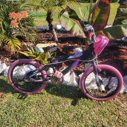 girls bike 