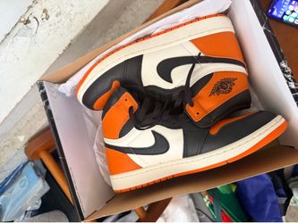 Jordan 1 collection (3) size 9.5