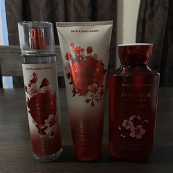  Bath & Body Works 