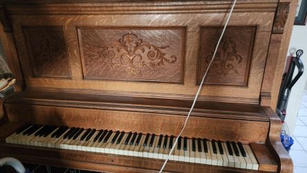 Free piano