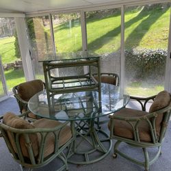 Three Seasons Room, Glass, Top Table Chairs