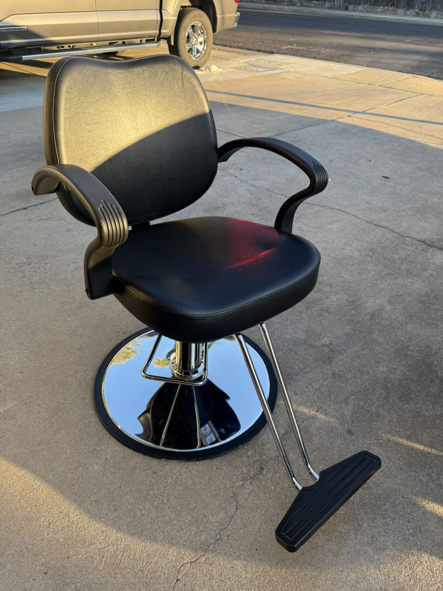 Salon/ Barber Chair