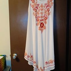 California Woman White/Orange/red Floral Embroidered Hippie Dress.