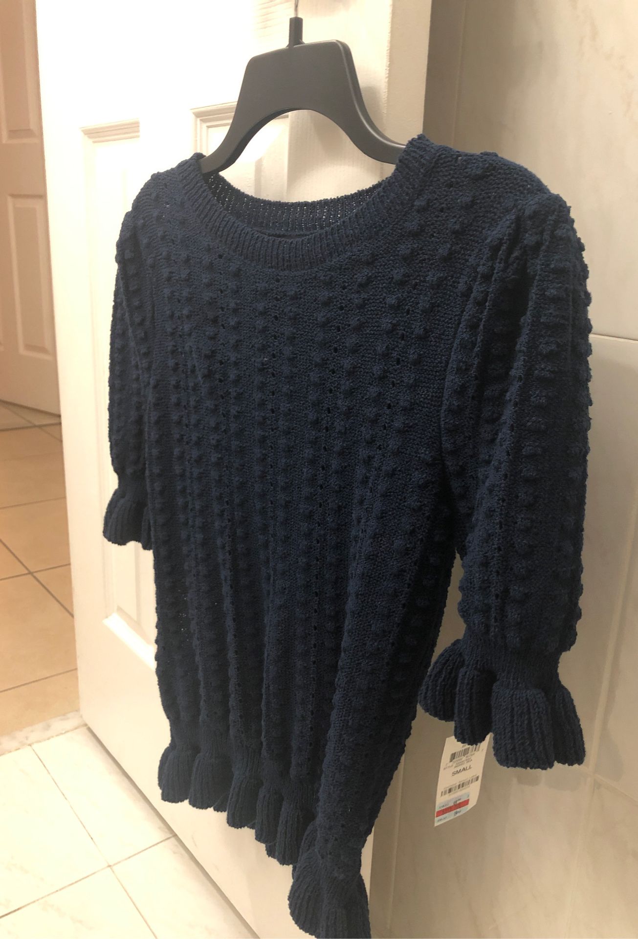 Blue INC sweater new with tags size small