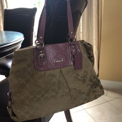 Tote Coach Purse