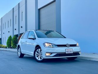 2018 VOLKSWAGEN GOLF SE