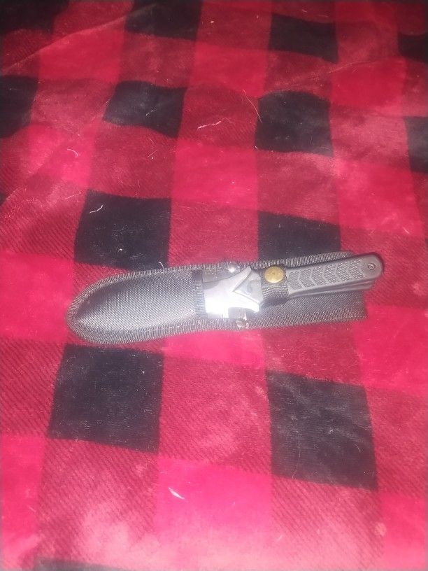 Throwing Knives