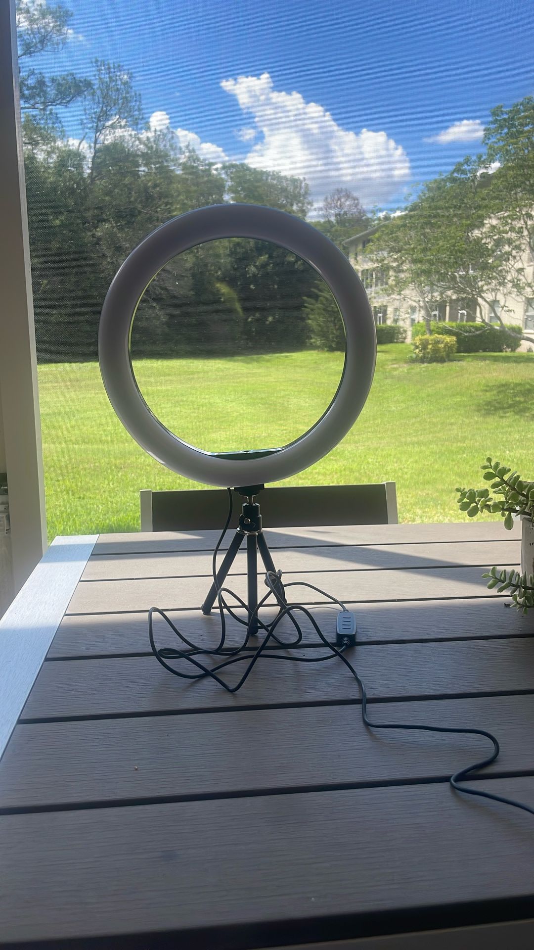 Ring Fluorescent Continuous Light It is widely applied to outdoor photo light W/ Tripod 