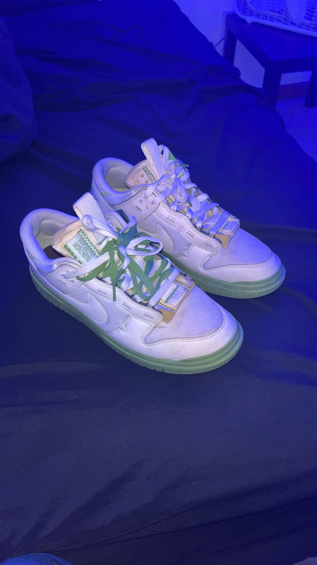 Nike Jumbo Dunks “Phantom Chlorophyll”