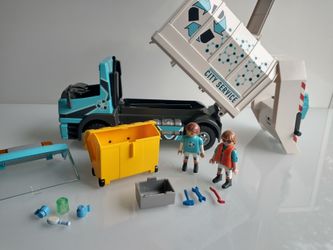 Playmobil recycling garbage truck