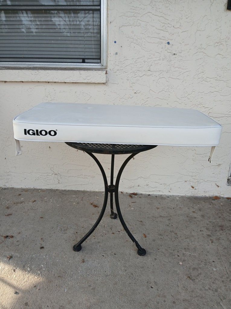 Igloo Cooler Cushion