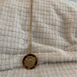 Micheal Kors Marble Pendant Necklace 