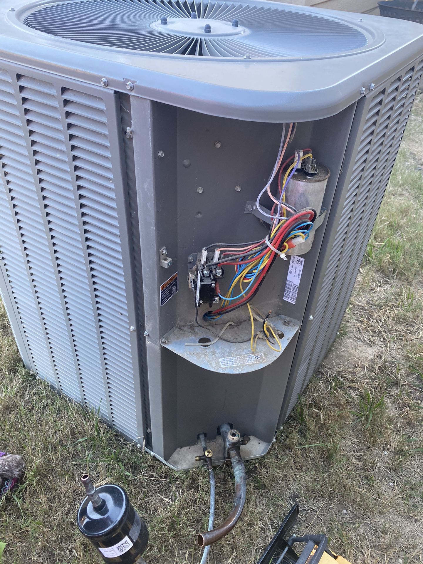 Lennox Outside Ac Unit for Sale in San Antonio, TX OfferUp