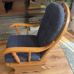 Glider Rocking Chair 