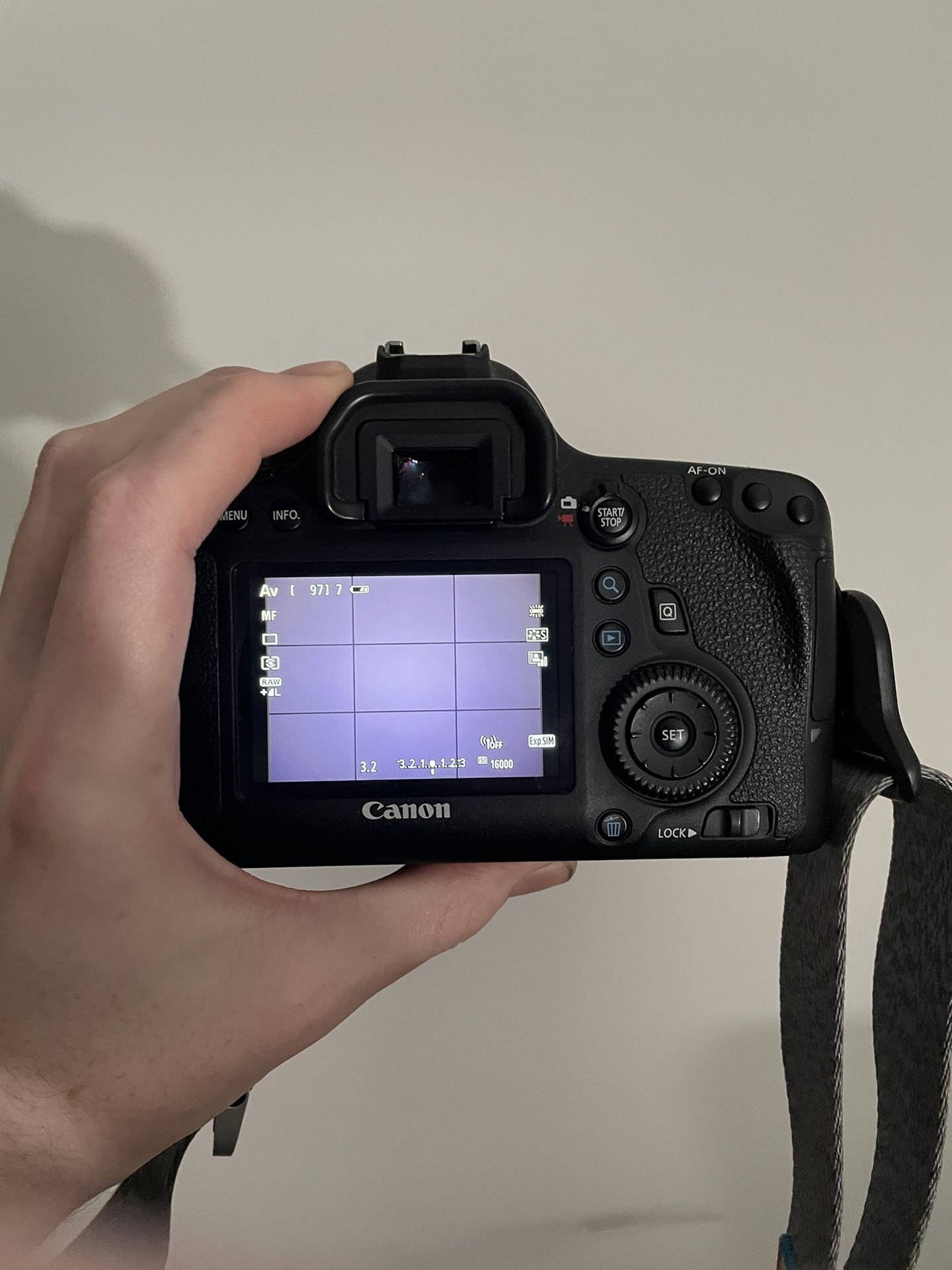 Canon 6D