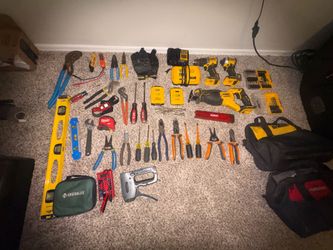 Complete tool set (power and hand)