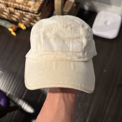 Supreme Hat 