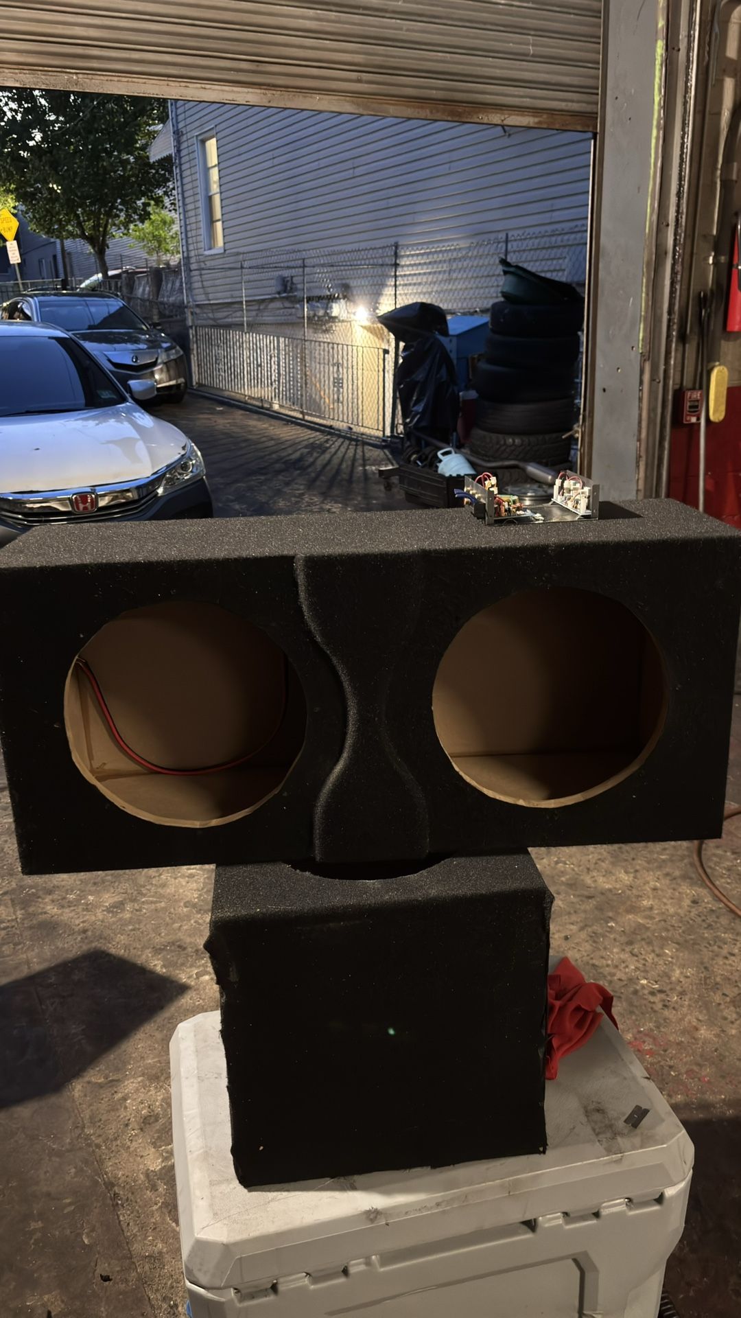 2/12 Sealed Bass Box 