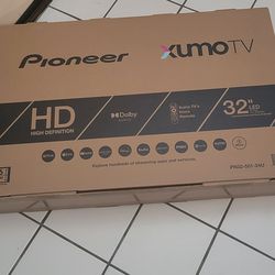 Pioneer 32"Led HD Smart Xumo TV