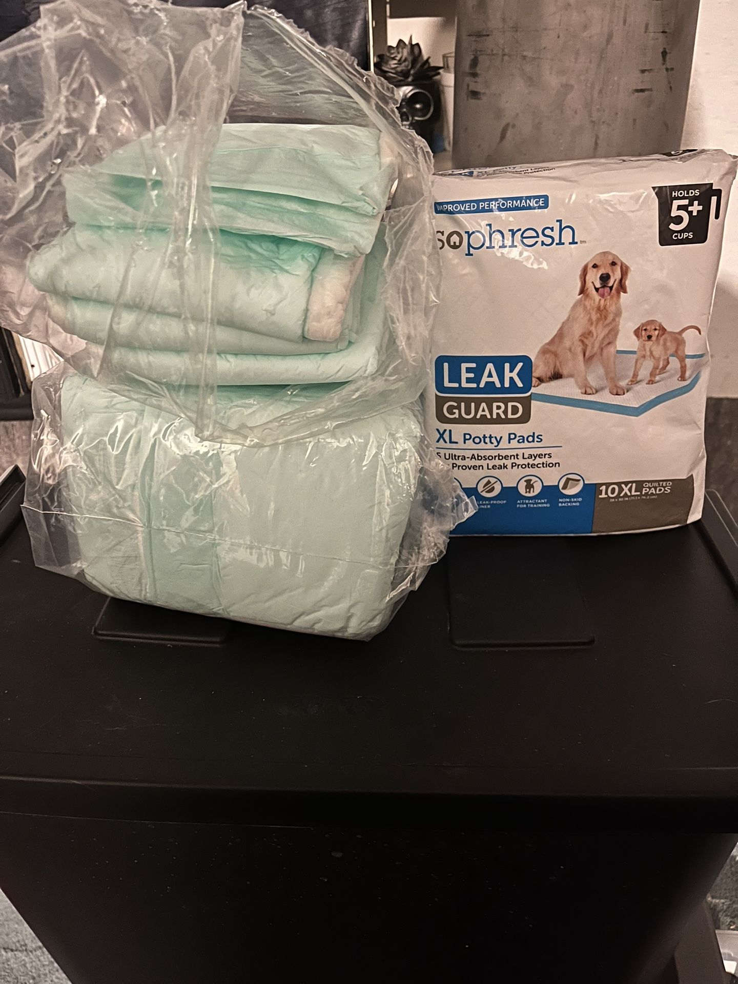 XL Pet Training Pads And Chucks